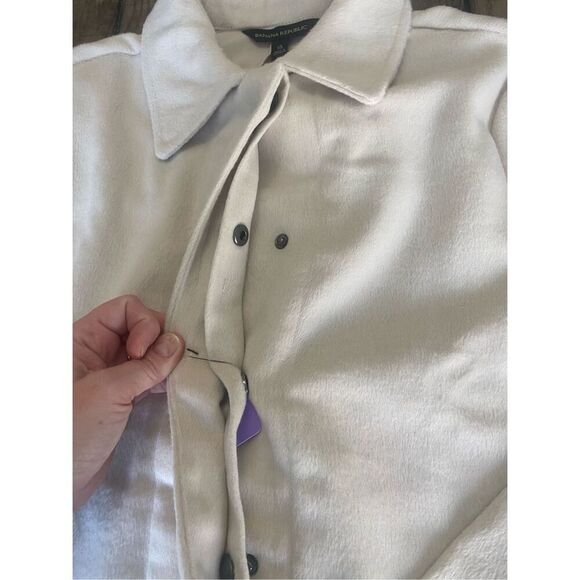 Banana Republic shacket NWT size XS - Picture 3 of 10